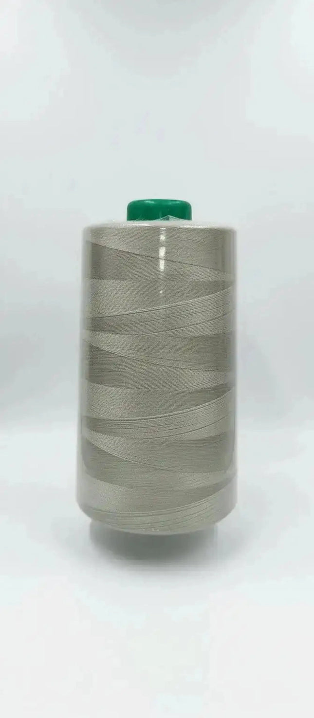 Hilo Overlock Arena 150g para Acabados Profesionales