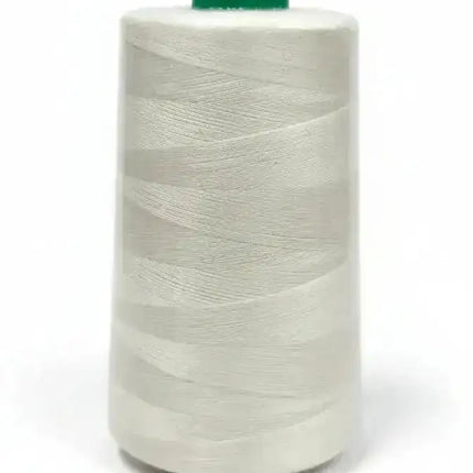 Carrete de Lama Hilo Blanco 40/2 de 2000 yardas con tapa verde, ideal para costura profesional y proyectos textiles de alta calidad.