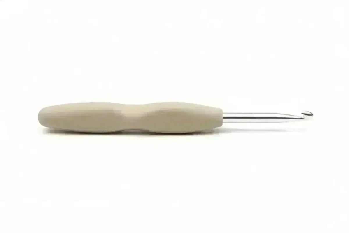 Aguja de Crochet con Mango de Silicona 9.0 mm para crochet y amigurumi — Tiendas Lupe Chile Imagen principal del producto