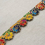 Pasamanería Floreada Multicolor con Detalles Dorados x Metro decorativa — Tiendas Lupe Chile