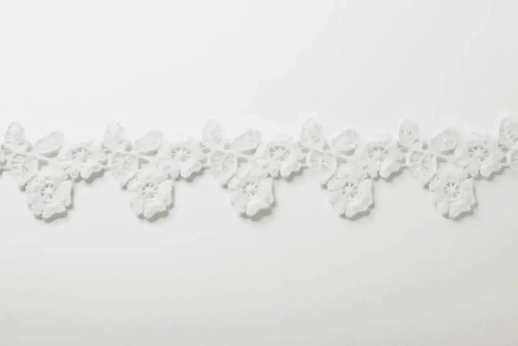 Pasamanería Macramé Blanca para Decoración y Costura