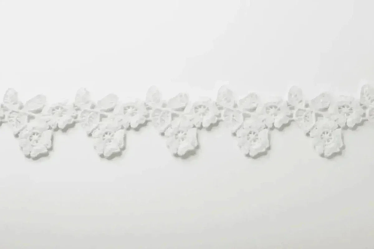 Pasamanería Macramé Blanca para Decoración y Costura