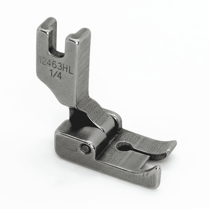 Pie máquina de coser recta c/guía fija izquierdo 1/4 para costura precisa. Ideal para profesionales que buscan estabilidad y perfección en puntadas.