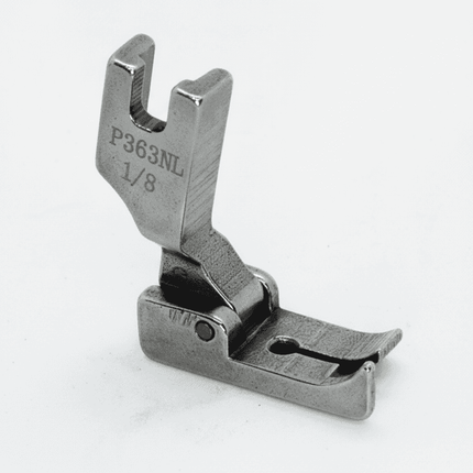 Pie máquina recta con guía fija izquierda 12463 HL 1/8, accesorio metálico resistente para costura precisa en máquinas textiles industriales.